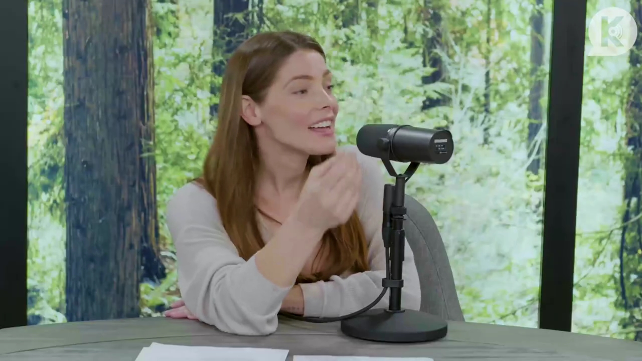 Ashley-Greene-dot-nl_TheTwilightEffect-Aflevering5PeterFacinelli1694.jpg