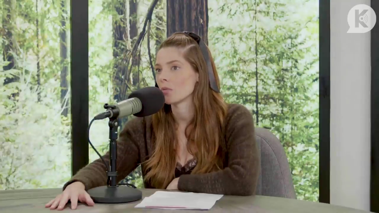 Ashley-Greene-dot-nl_TheTwilightEffect-Aflevering6CatherineHardwicke0086.jpg Ashley-Greene-dot-nl_TheTwilightEffect-Aflevering6CatherineHardwicke0086.jpg