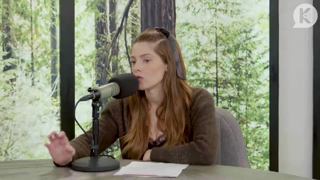 Ashley-Greene-dot-nl_TheTwilightEffect-Aflevering6CatherineHardwicke0091.jpg Ashley-Greene-dot-nl_TheTwilightEffect-Aflevering6CatherineHardwicke0091.jpg