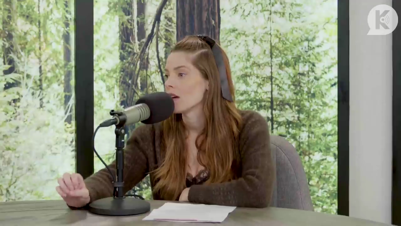 Ashley-Greene-dot-nl_TheTwilightEffect-Aflevering6CatherineHardwicke0094.jpg Ashley-Greene-dot-nl_TheTwilightEffect-Aflevering6CatherineHardwicke0094.jpg