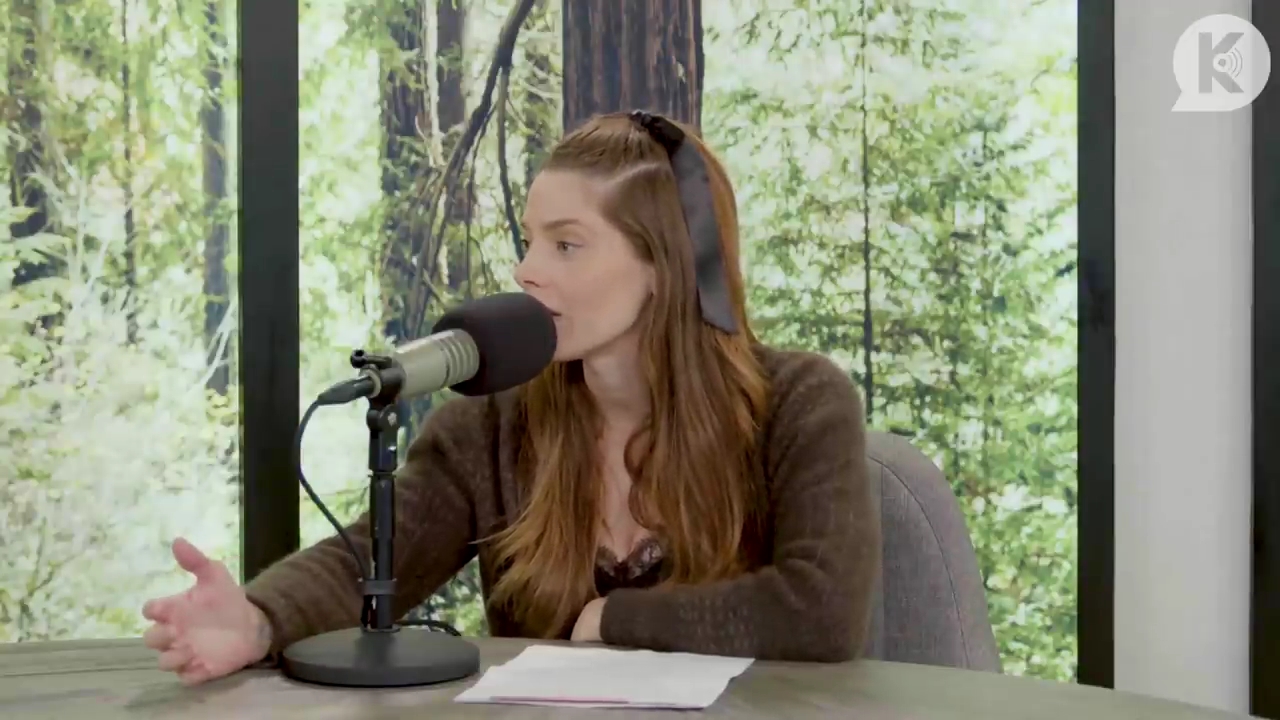 Ashley-Greene-dot-nl_TheTwilightEffect-Aflevering6CatherineHardwicke0097.jpg Ashley-Greene-dot-nl_TheTwilightEffect-Aflevering6CatherineHardwicke0097.jpg