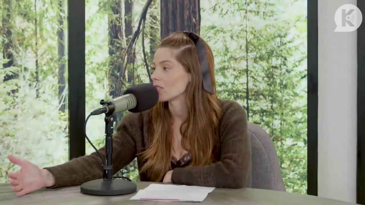 Ashley-Greene-dot-nl_TheTwilightEffect-Aflevering6CatherineHardwicke0101.jpg Ashley-Greene-dot-nl_TheTwilightEffect-Aflevering6CatherineHardwicke0101.jpg