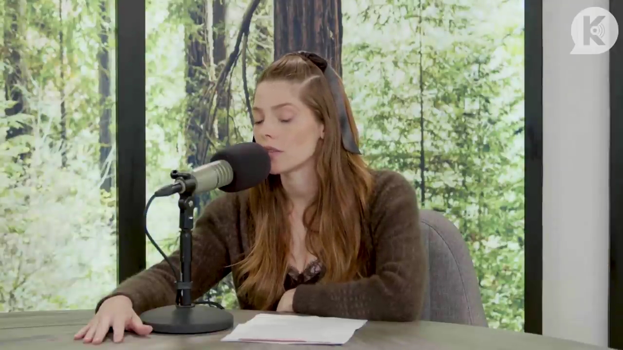 Ashley-Greene-dot-nl_TheTwilightEffect-Aflevering6CatherineHardwicke0122.jpg Ashley-Greene-dot-nl_TheTwilightEffect-Aflevering6CatherineHardwicke0122.jpg
