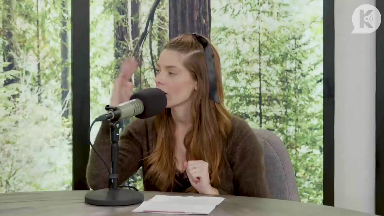 Ashley-Greene-dot-nl_TheTwilightEffect-Aflevering6CatherineHardwicke0199.jpg Ashley-Greene-dot-nl_TheTwilightEffect-Aflevering6CatherineHardwicke0199.jpg