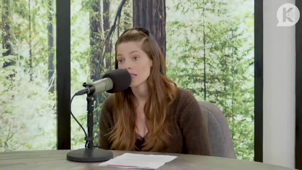 Ashley-Greene-dot-nl_TheTwilightEffect-Aflevering6CatherineHardwicke0225.jpg Ashley-Greene-dot-nl_TheTwilightEffect-Aflevering6CatherineHardwicke0225.jpg