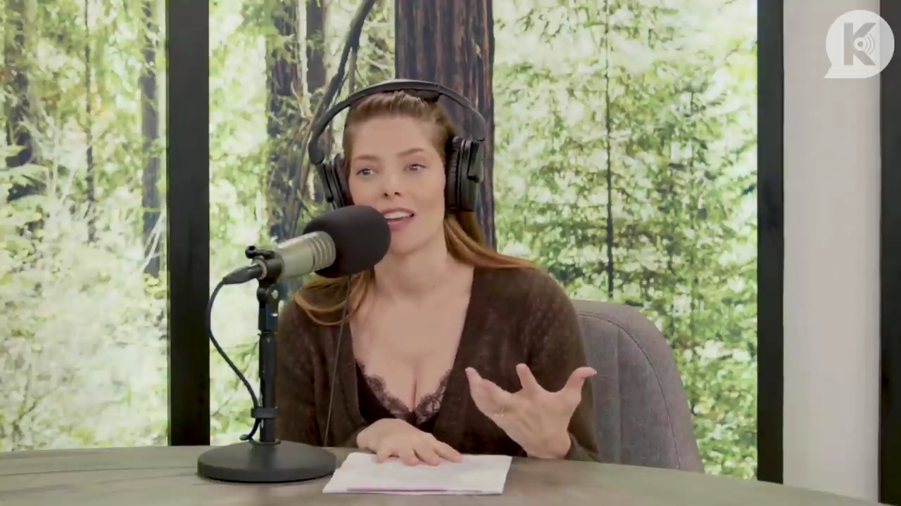 Ashley-Greene-dot-nl_TheTwilightEffect-Aflevering6CatherineHardwicke0294.jpg Ashley-Greene-dot-nl_TheTwilightEffect-Aflevering6CatherineHardwicke0294.jpg