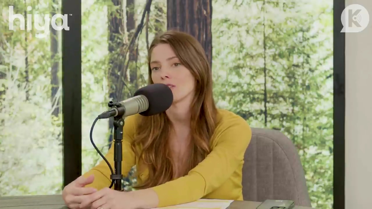 Ashley-Greene-dot-nl_TheTwilightEffect-Aflevering6CatherineHardwicke0803.jpg Ashley-Greene-dot-nl_TheTwilightEffect-Aflevering6CatherineHardwicke0803.jpg