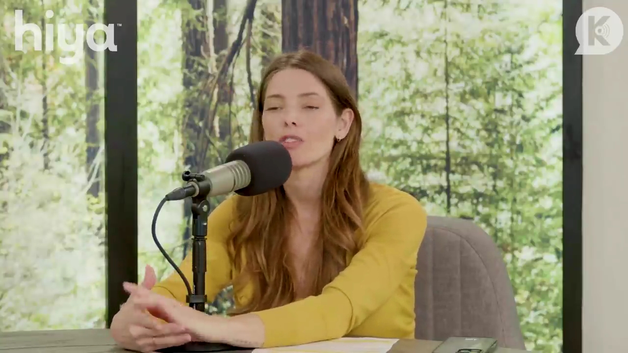 Ashley-Greene-dot-nl_TheTwilightEffect-Aflevering6CatherineHardwicke0878.jpg Ashley-Greene-dot-nl_TheTwilightEffect-Aflevering6CatherineHardwicke0878.jpg