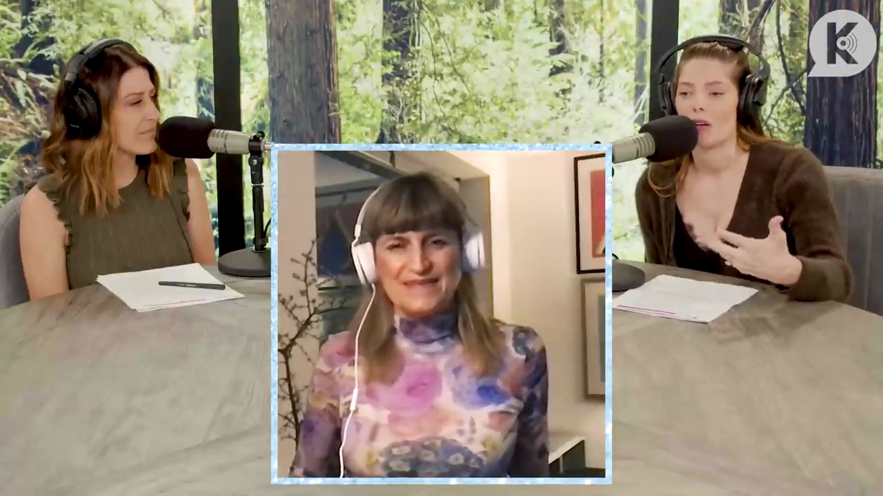 Ashley-Greene-dot-nl_TheTwilightEffect-Aflevering6CatherineHardwicke0927.jpg Ashley-Greene-dot-nl_TheTwilightEffect-Aflevering6CatherineHardwicke0927.jpg