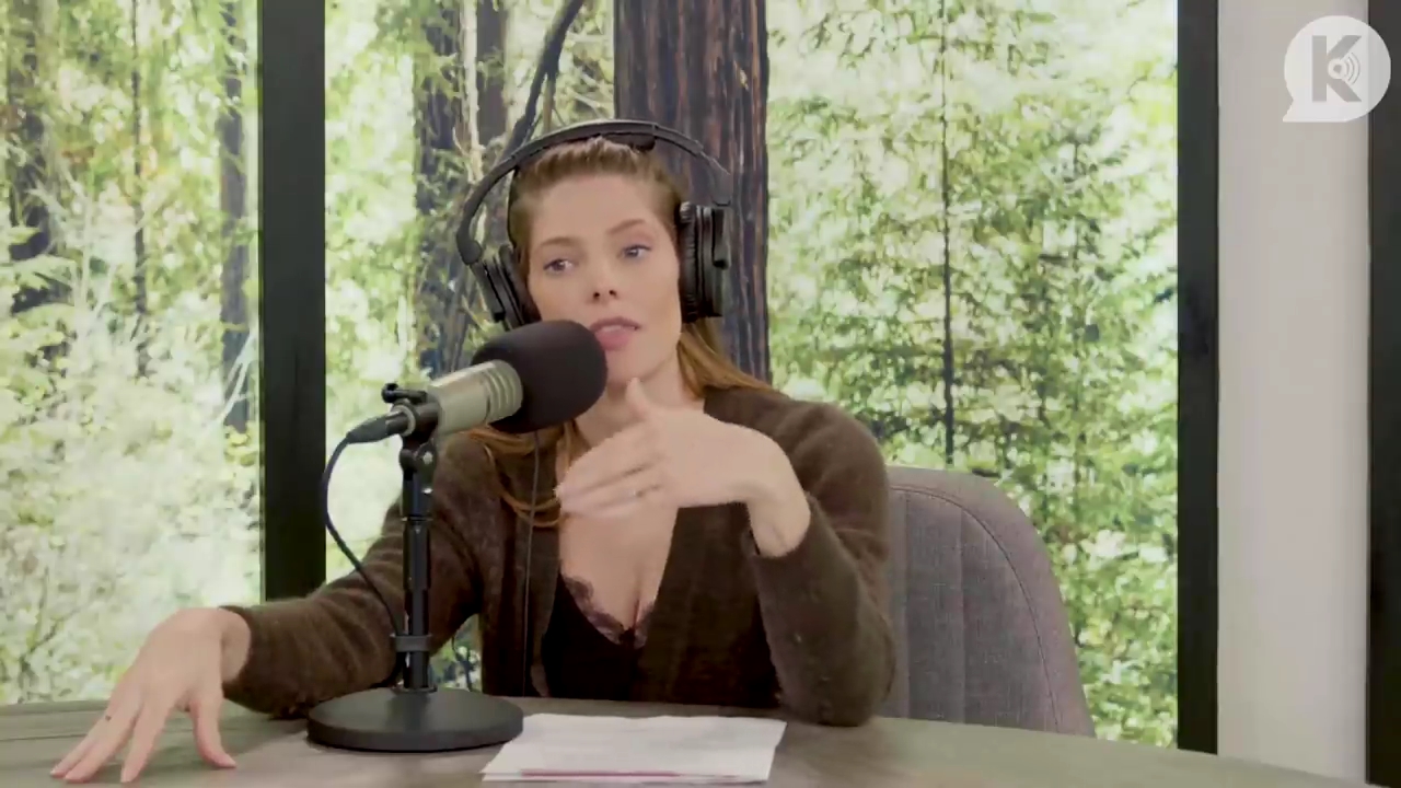 Ashley-Greene-dot-nl_TheTwilightEffect-Aflevering6CatherineHardwicke1094.jpg Ashley-Greene-dot-nl_TheTwilightEffect-Aflevering6CatherineHardwicke1094.jpg