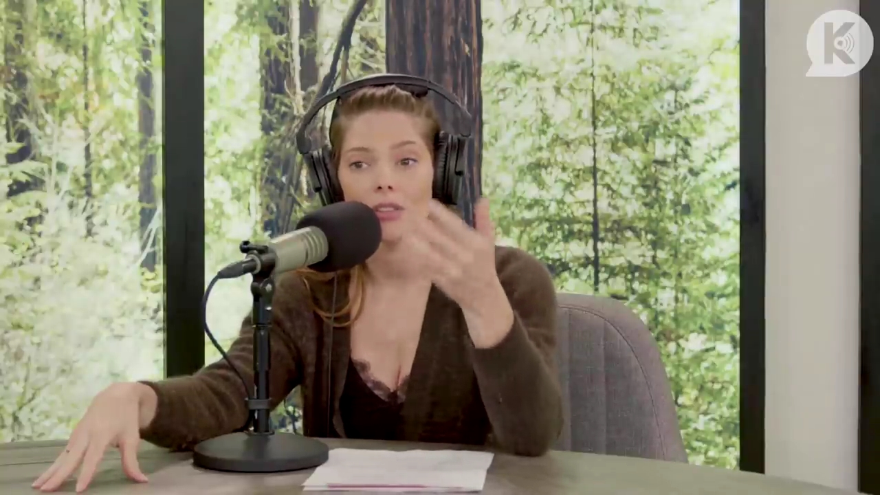 Ashley-Greene-dot-nl_TheTwilightEffect-Aflevering6CatherineHardwicke1096.jpg Ashley-Greene-dot-nl_TheTwilightEffect-Aflevering6CatherineHardwicke1096.jpg