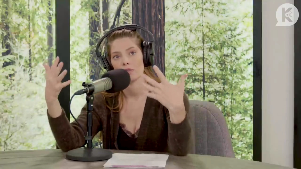 Ashley-Greene-dot-nl_TheTwilightEffect-Aflevering6CatherineHardwicke1115.jpg Ashley-Greene-dot-nl_TheTwilightEffect-Aflevering6CatherineHardwicke1115.jpg