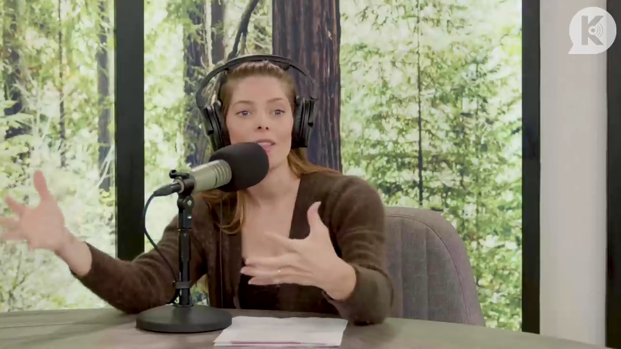 Ashley-Greene-dot-nl_TheTwilightEffect-Aflevering6CatherineHardwicke1118.jpg Ashley-Greene-dot-nl_TheTwilightEffect-Aflevering6CatherineHardwicke1118.jpg