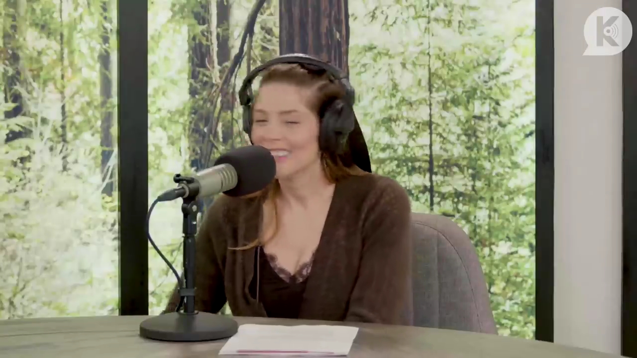 Ashley-Greene-dot-nl_TheTwilightEffect-Aflevering6CatherineHardwicke1382.jpg Ashley-Greene-dot-nl_TheTwilightEffect-Aflevering6CatherineHardwicke1382.jpg