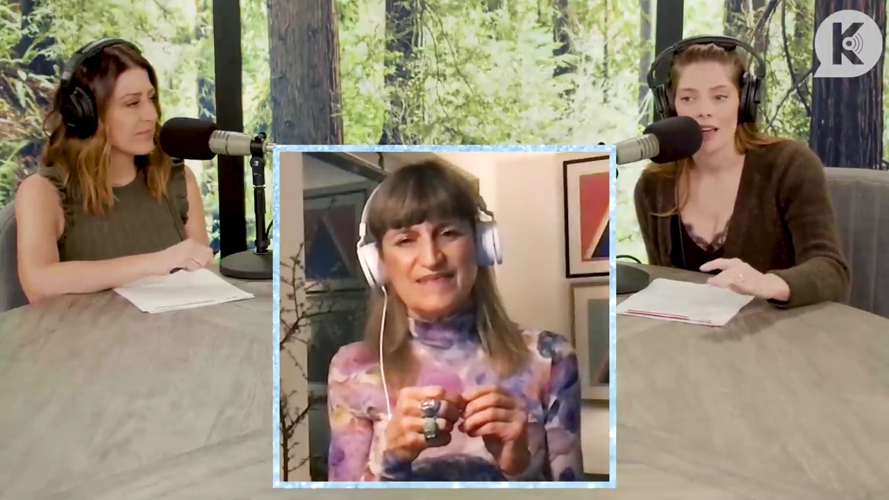 Ashley-Greene-dot-nl_TheTwilightEffect-Aflevering6CatherineHardwicke1642.jpg Ashley-Greene-dot-nl_TheTwilightEffect-Aflevering6CatherineHardwicke1642.jpg