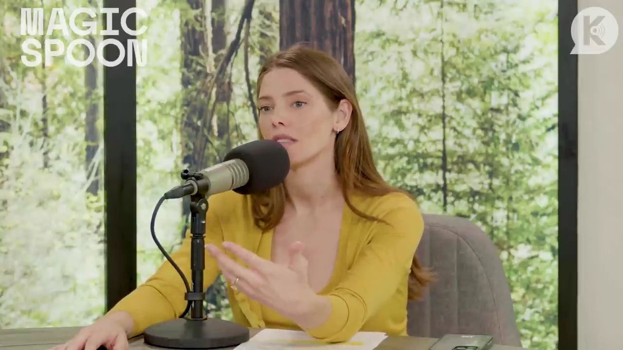 Ashley-Greene-dot-nl_TheTwilightEffect-Aflevering6CatherineHardwicke1700.jpg Ashley-Greene-dot-nl_TheTwilightEffect-Aflevering6CatherineHardwicke1700.jpg