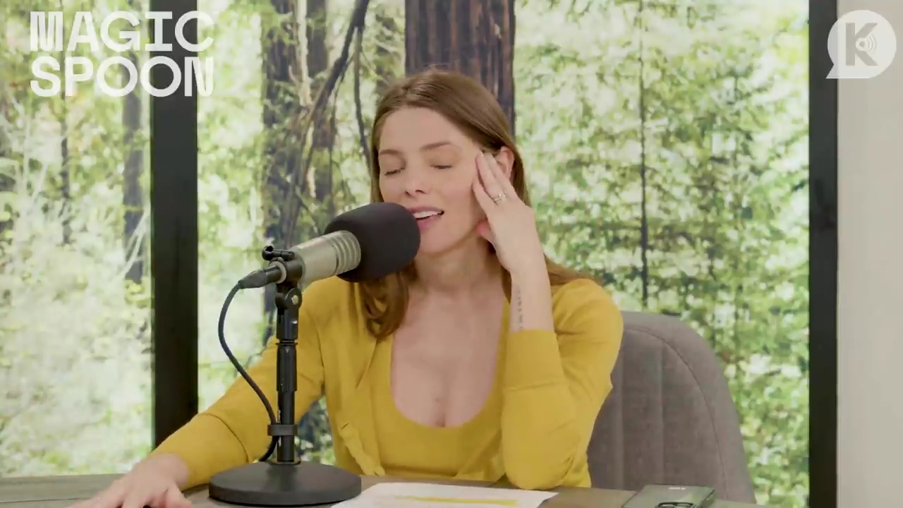 Ashley-Greene-dot-nl_TheTwilightEffect-Aflevering6CatherineHardwicke1761.jpg Ashley-Greene-dot-nl_TheTwilightEffect-Aflevering6CatherineHardwicke1761.jpg