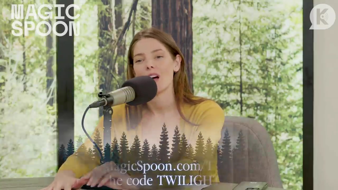 Ashley-Greene-dot-nl_TheTwilightEffect-Aflevering6CatherineHardwicke1796.jpg Ashley-Greene-dot-nl_TheTwilightEffect-Aflevering6CatherineHardwicke1796.jpg