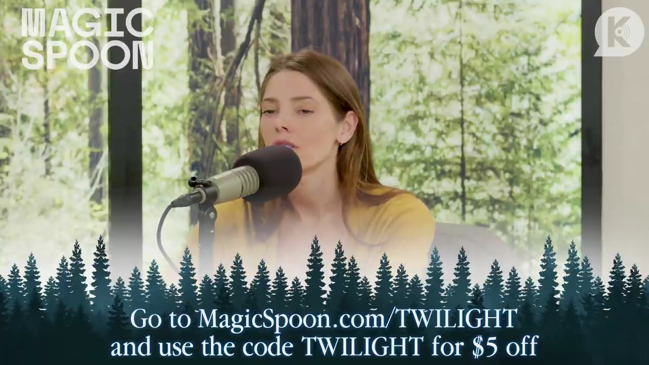 Ashley-Greene-dot-nl_TheTwilightEffect-Aflevering6CatherineHardwicke1801.jpg Ashley-Greene-dot-nl_TheTwilightEffect-Aflevering6CatherineHardwicke1801.jpg