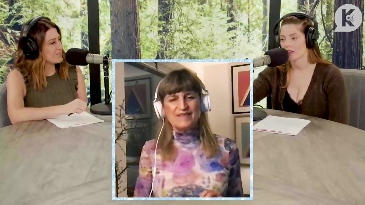 Ashley-Greene-dot-nl_TheTwilightEffect-Aflevering6CatherineHardwicke2053.jpg Ashley-Greene-dot-nl_TheTwilightEffect-Aflevering6CatherineHardwicke2053.jpg