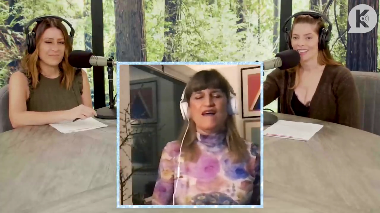 Ashley-Greene-dot-nl_TheTwilightEffect-Aflevering6CatherineHardwicke2060.jpg Ashley-Greene-dot-nl_TheTwilightEffect-Aflevering6CatherineHardwicke2060.jpg