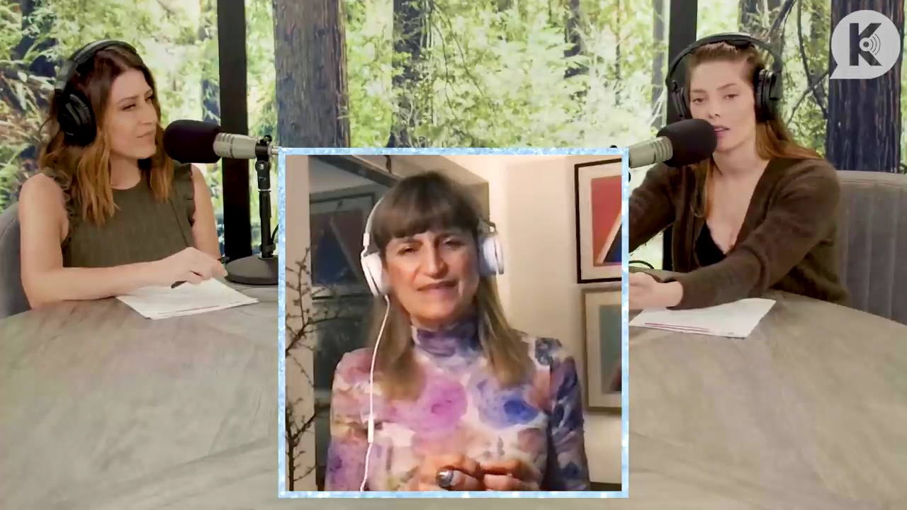 Ashley-Greene-dot-nl_TheTwilightEffect-Aflevering6CatherineHardwicke2112.jpg Ashley-Greene-dot-nl_TheTwilightEffect-Aflevering6CatherineHardwicke2112.jpg