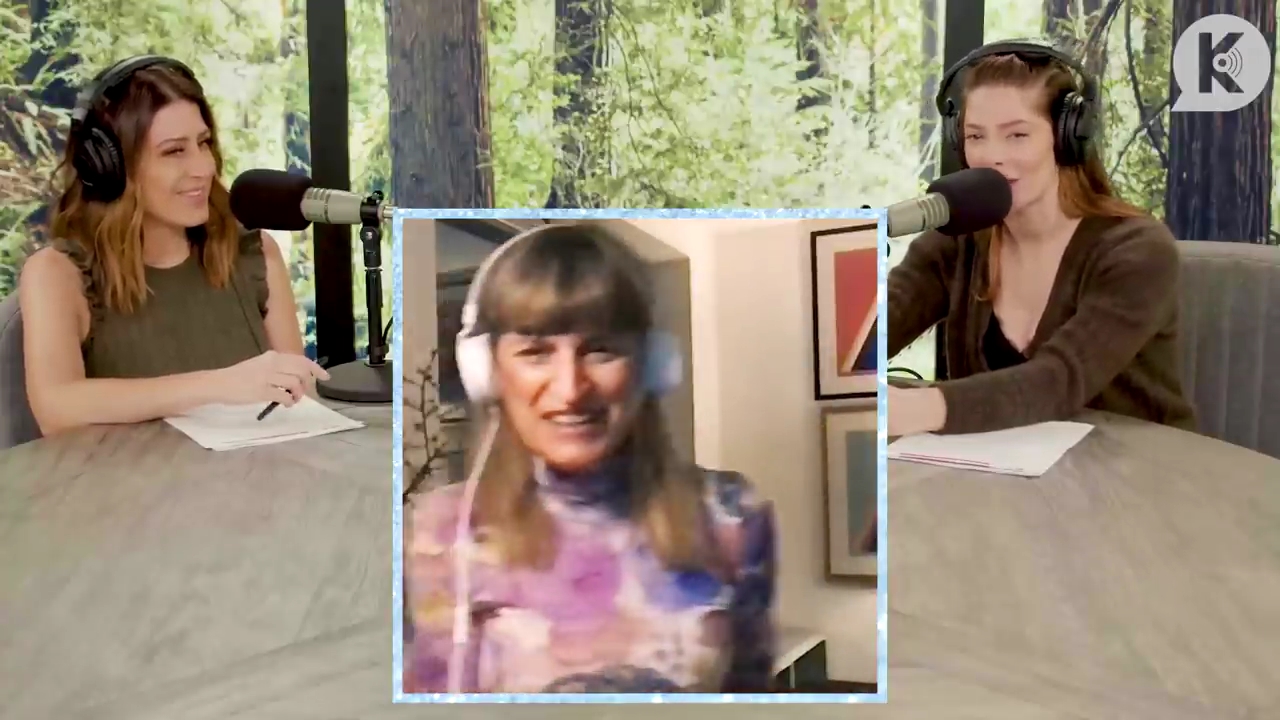 Ashley-Greene-dot-nl_TheTwilightEffect-Aflevering6CatherineHardwicke2124.jpg Ashley-Greene-dot-nl_TheTwilightEffect-Aflevering6CatherineHardwicke2124.jpg