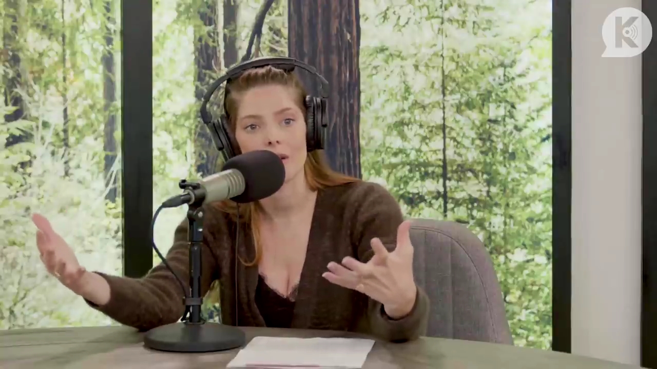 Ashley-Greene-dot-nl_TheTwilightEffect-Aflevering6CatherineHardwicke2136.jpg Ashley-Greene-dot-nl_TheTwilightEffect-Aflevering6CatherineHardwicke2136.jpg