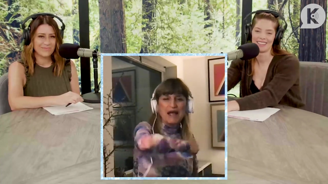 Ashley-Greene-dot-nl_TheTwilightEffect-Aflevering6CatherineHardwicke2195.jpg Ashley-Greene-dot-nl_TheTwilightEffect-Aflevering6CatherineHardwicke2195.jpg