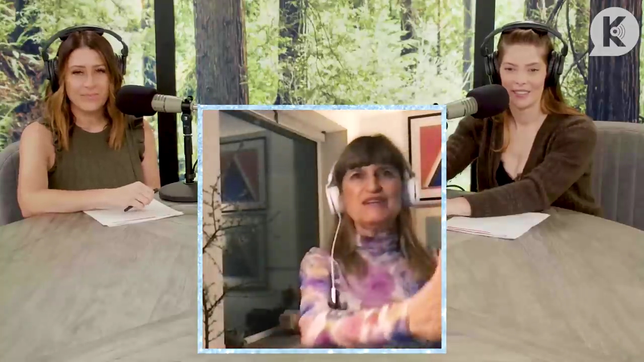 Ashley-Greene-dot-nl_TheTwilightEffect-Aflevering6CatherineHardwicke2200.jpg Ashley-Greene-dot-nl_TheTwilightEffect-Aflevering6CatherineHardwicke2200.jpg