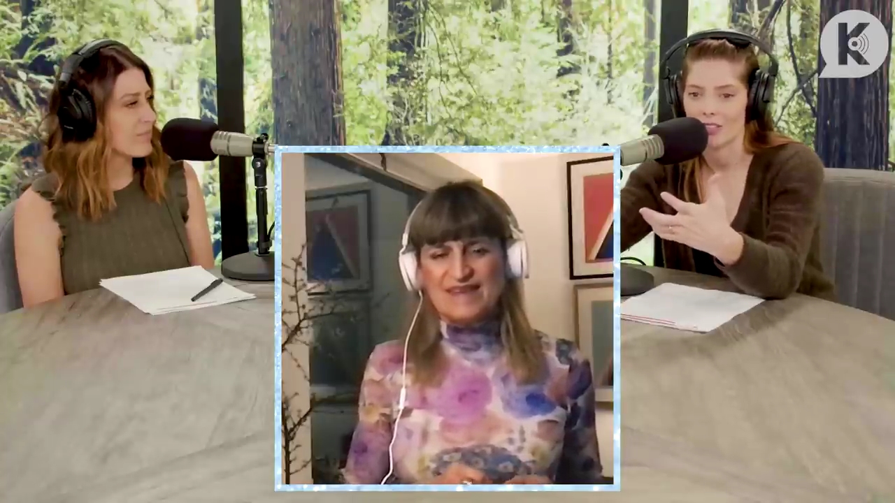 Ashley-Greene-dot-nl_TheTwilightEffect-Aflevering6CatherineHardwicke2324.jpg Ashley-Greene-dot-nl_TheTwilightEffect-Aflevering6CatherineHardwicke2324.jpg