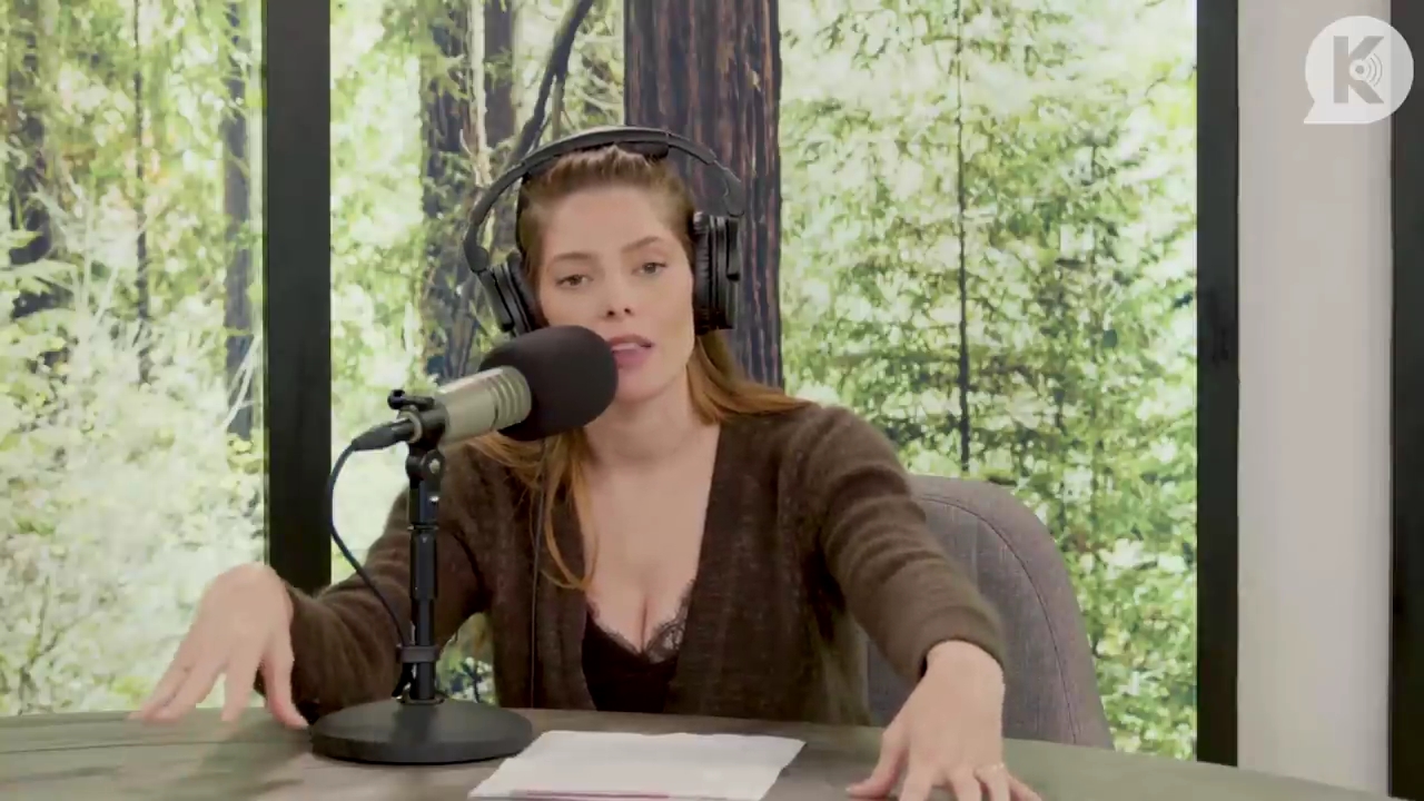 Ashley-Greene-dot-nl_TheTwilightEffect-Aflevering6CatherineHardwicke2359.jpg Ashley-Greene-dot-nl_TheTwilightEffect-Aflevering6CatherineHardwicke2359.jpg