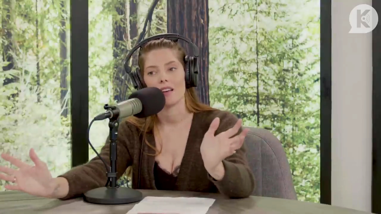 Ashley-Greene-dot-nl_TheTwilightEffect-Aflevering6CatherineHardwicke2508.jpg Ashley-Greene-dot-nl_TheTwilightEffect-Aflevering6CatherineHardwicke2508.jpg