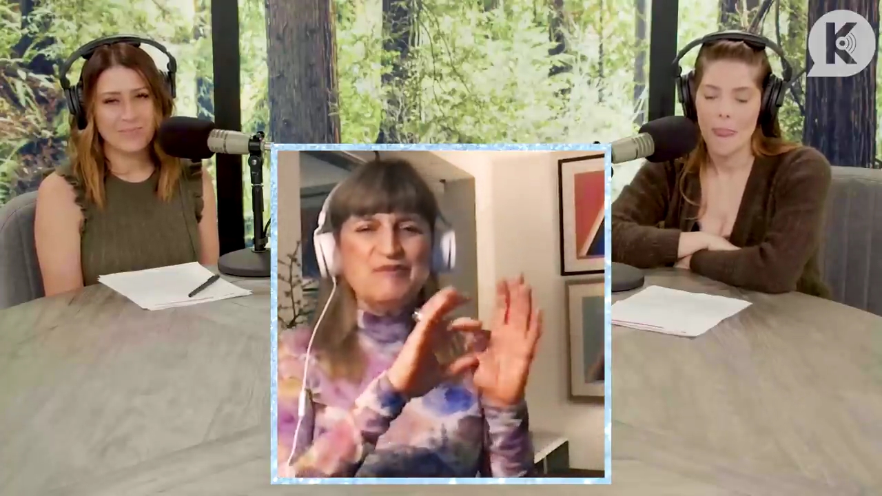 Ashley-Greene-dot-nl_TheTwilightEffect-Aflevering6CatherineHardwicke2619.jpg Ashley-Greene-dot-nl_TheTwilightEffect-Aflevering6CatherineHardwicke2619.jpg