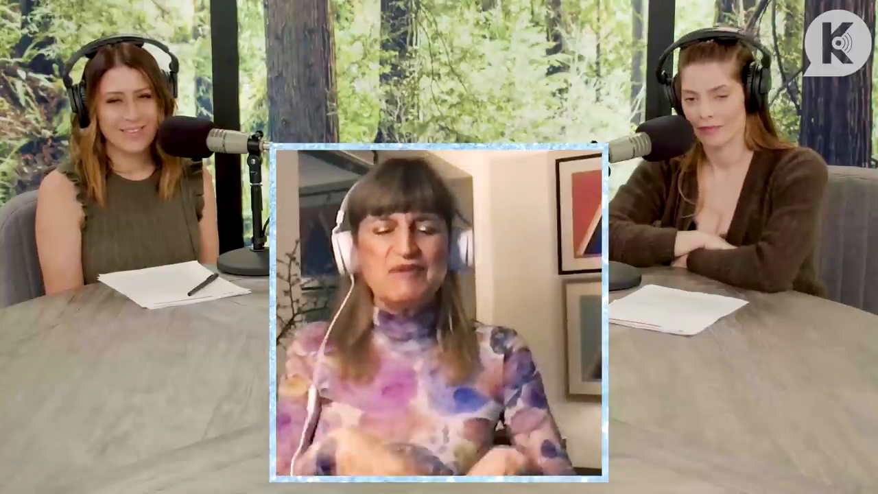 Ashley-Greene-dot-nl_TheTwilightEffect-Aflevering6CatherineHardwicke2623.jpg Ashley-Greene-dot-nl_TheTwilightEffect-Aflevering6CatherineHardwicke2623.jpg