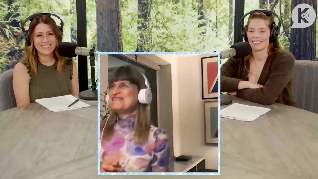 Ashley-Greene-dot-nl_TheTwilightEffect-Aflevering6CatherineHardwicke2639.jpg Ashley-Greene-dot-nl_TheTwilightEffect-Aflevering6CatherineHardwicke2639.jpg