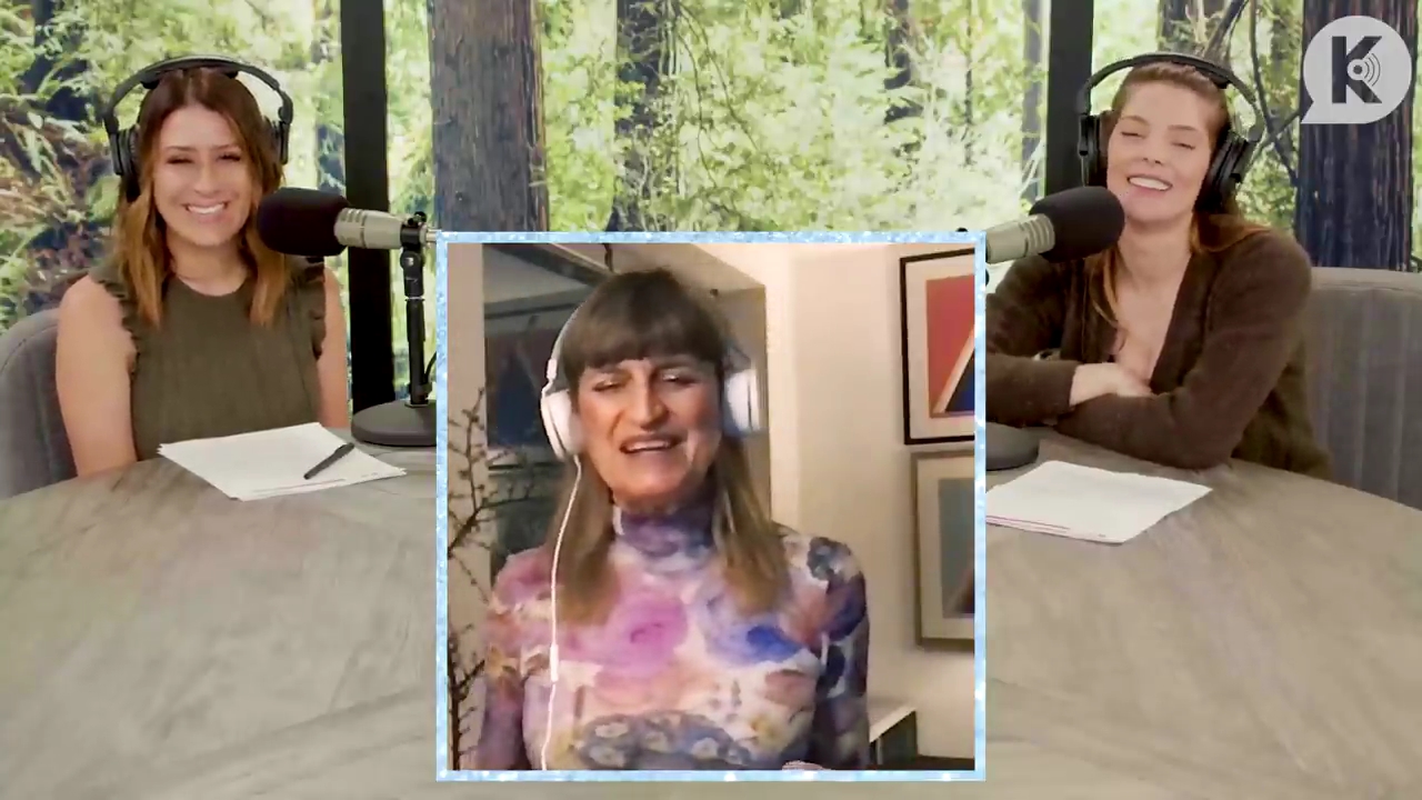 Ashley-Greene-dot-nl_TheTwilightEffect-Aflevering6CatherineHardwicke2642.jpg Ashley-Greene-dot-nl_TheTwilightEffect-Aflevering6CatherineHardwicke2642.jpg