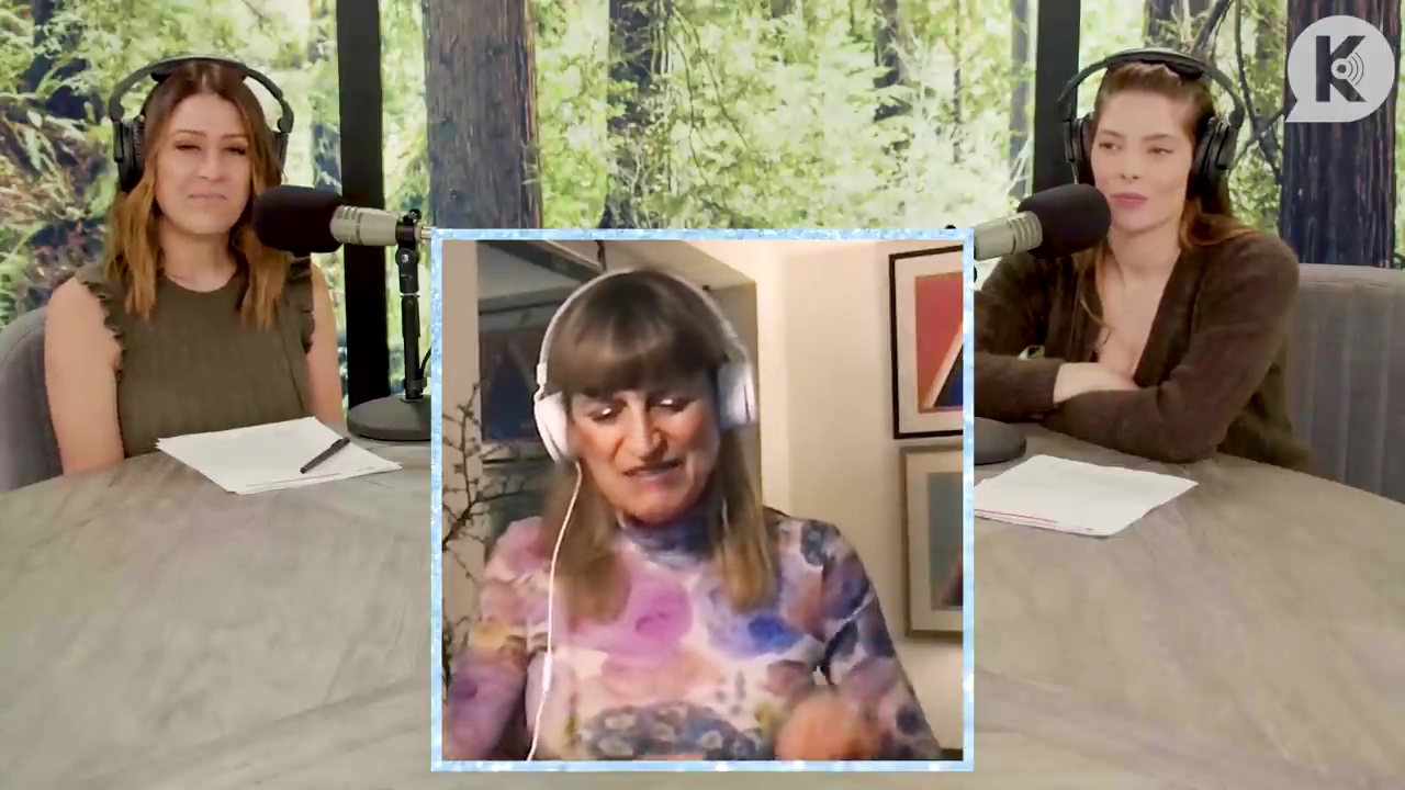 Ashley-Greene-dot-nl_TheTwilightEffect-Aflevering6CatherineHardwicke2647.jpg Ashley-Greene-dot-nl_TheTwilightEffect-Aflevering6CatherineHardwicke2647.jpg