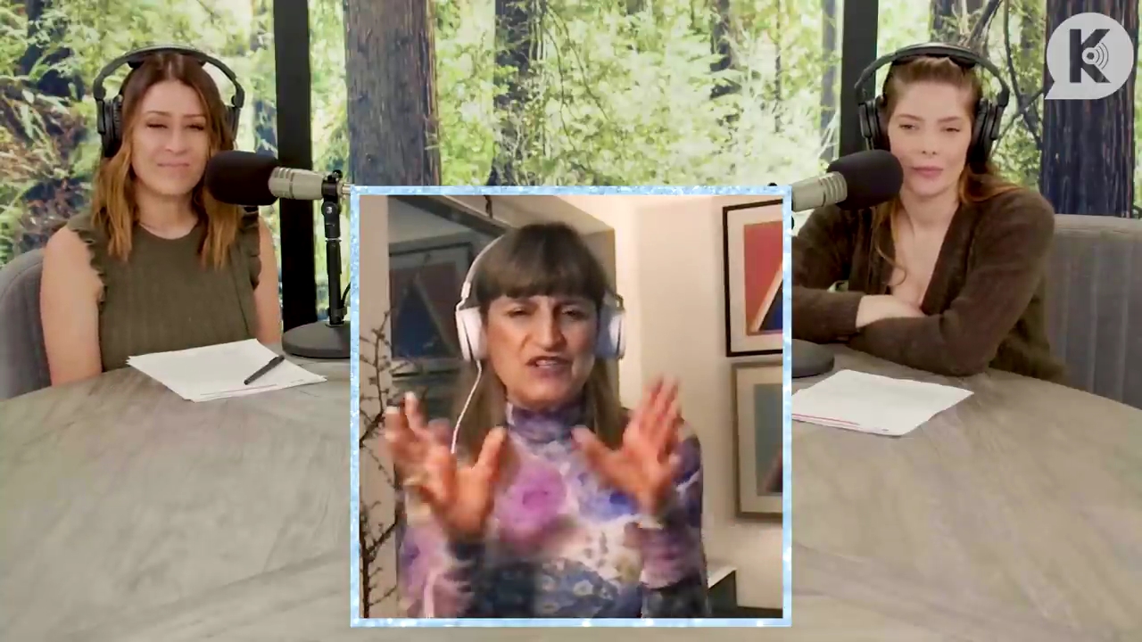 Ashley-Greene-dot-nl_TheTwilightEffect-Aflevering6CatherineHardwicke2649.jpg Ashley-Greene-dot-nl_TheTwilightEffect-Aflevering6CatherineHardwicke2649.jpg