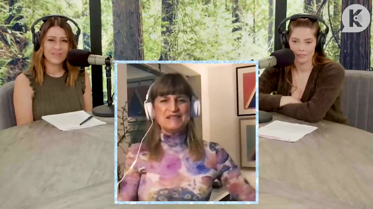 Ashley-Greene-dot-nl_TheTwilightEffect-Aflevering6CatherineHardwicke2652.jpg Ashley-Greene-dot-nl_TheTwilightEffect-Aflevering6CatherineHardwicke2652.jpg