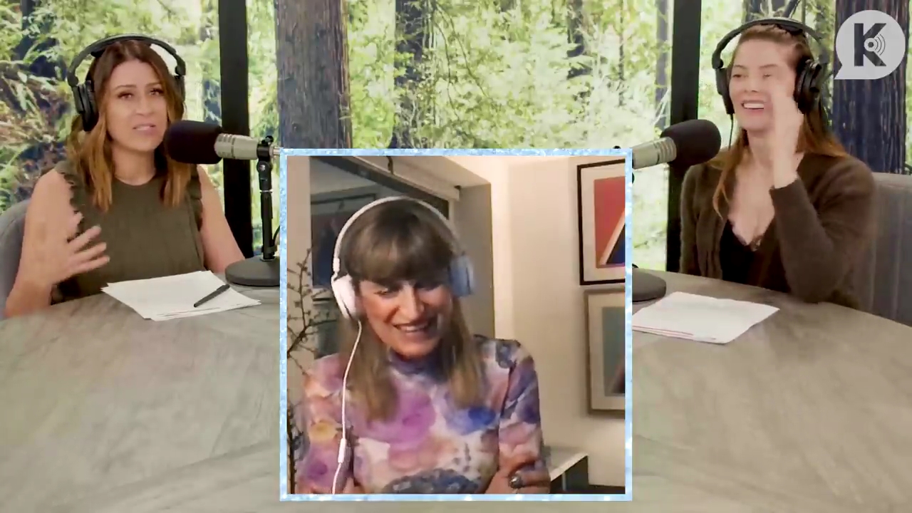 Ashley-Greene-dot-nl_TheTwilightEffect-Aflevering6CatherineHardwicke2708.jpg Ashley-Greene-dot-nl_TheTwilightEffect-Aflevering6CatherineHardwicke2708.jpg