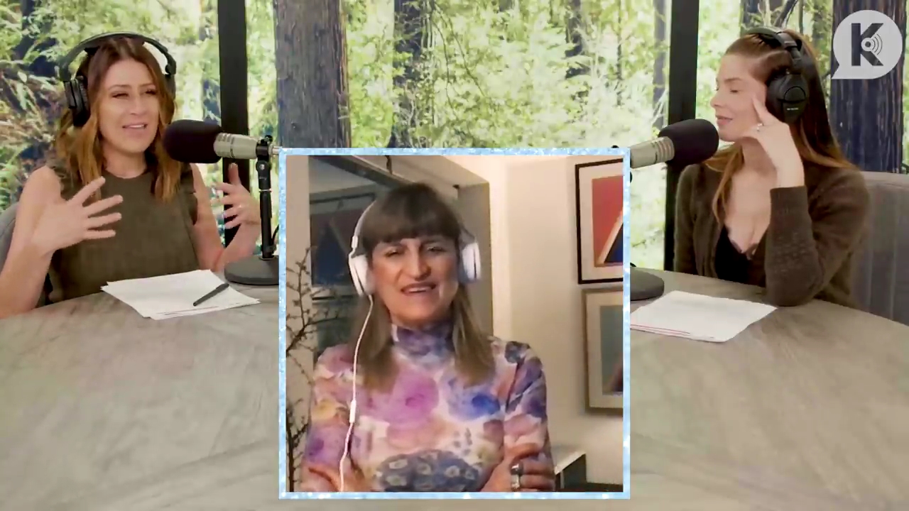 Ashley-Greene-dot-nl_TheTwilightEffect-Aflevering6CatherineHardwicke2715.jpg Ashley-Greene-dot-nl_TheTwilightEffect-Aflevering6CatherineHardwicke2715.jpg