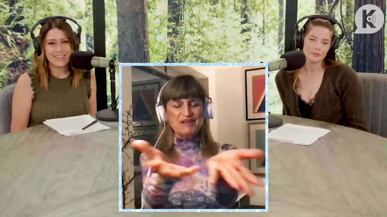 Ashley-Greene-dot-nl_TheTwilightEffect-Aflevering6CatherineHardwicke2724.jpg Ashley-Greene-dot-nl_TheTwilightEffect-Aflevering6CatherineHardwicke2724.jpg