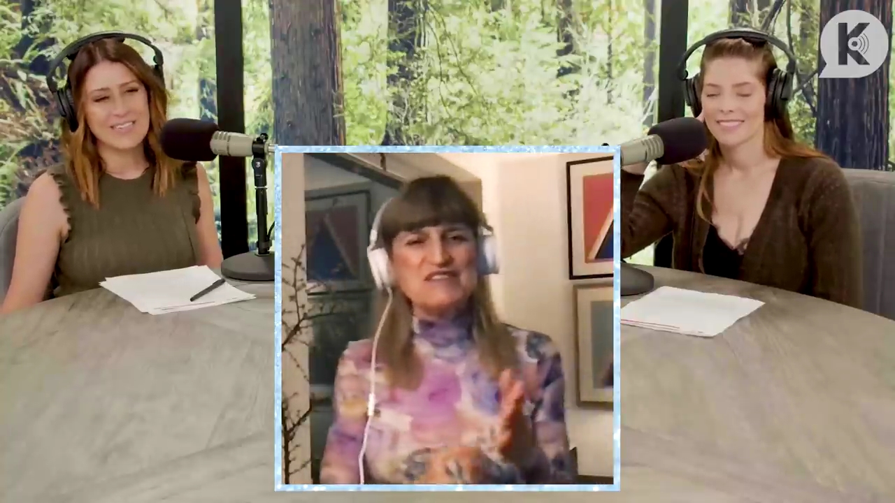 Ashley-Greene-dot-nl_TheTwilightEffect-Aflevering6CatherineHardwicke2822.jpg Ashley-Greene-dot-nl_TheTwilightEffect-Aflevering6CatherineHardwicke2822.jpg