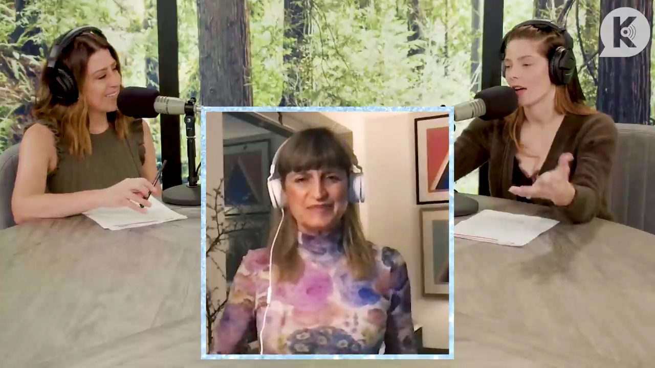 Ashley-Greene-dot-nl_TheTwilightEffect-Aflevering6CatherineHardwicke2926.jpg Ashley-Greene-dot-nl_TheTwilightEffect-Aflevering6CatherineHardwicke2926.jpg