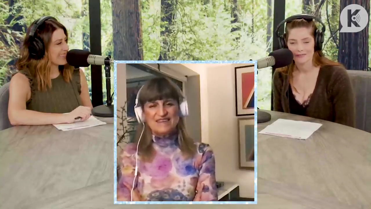 Ashley-Greene-dot-nl_TheTwilightEffect-Aflevering6CatherineHardwicke3006.jpg Ashley-Greene-dot-nl_TheTwilightEffect-Aflevering6CatherineHardwicke3006.jpg