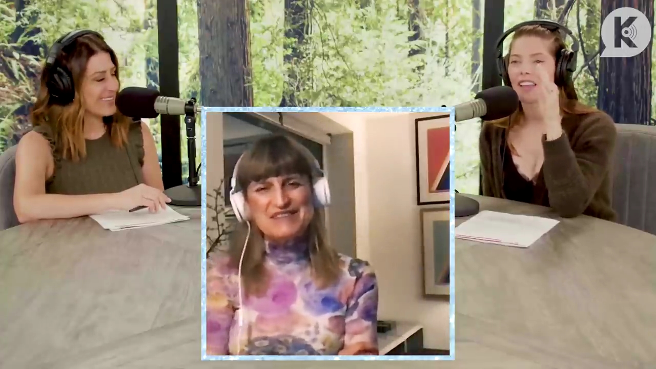 Ashley-Greene-dot-nl_TheTwilightEffect-Aflevering6CatherineHardwicke3033.jpg Ashley-Greene-dot-nl_TheTwilightEffect-Aflevering6CatherineHardwicke3033.jpg