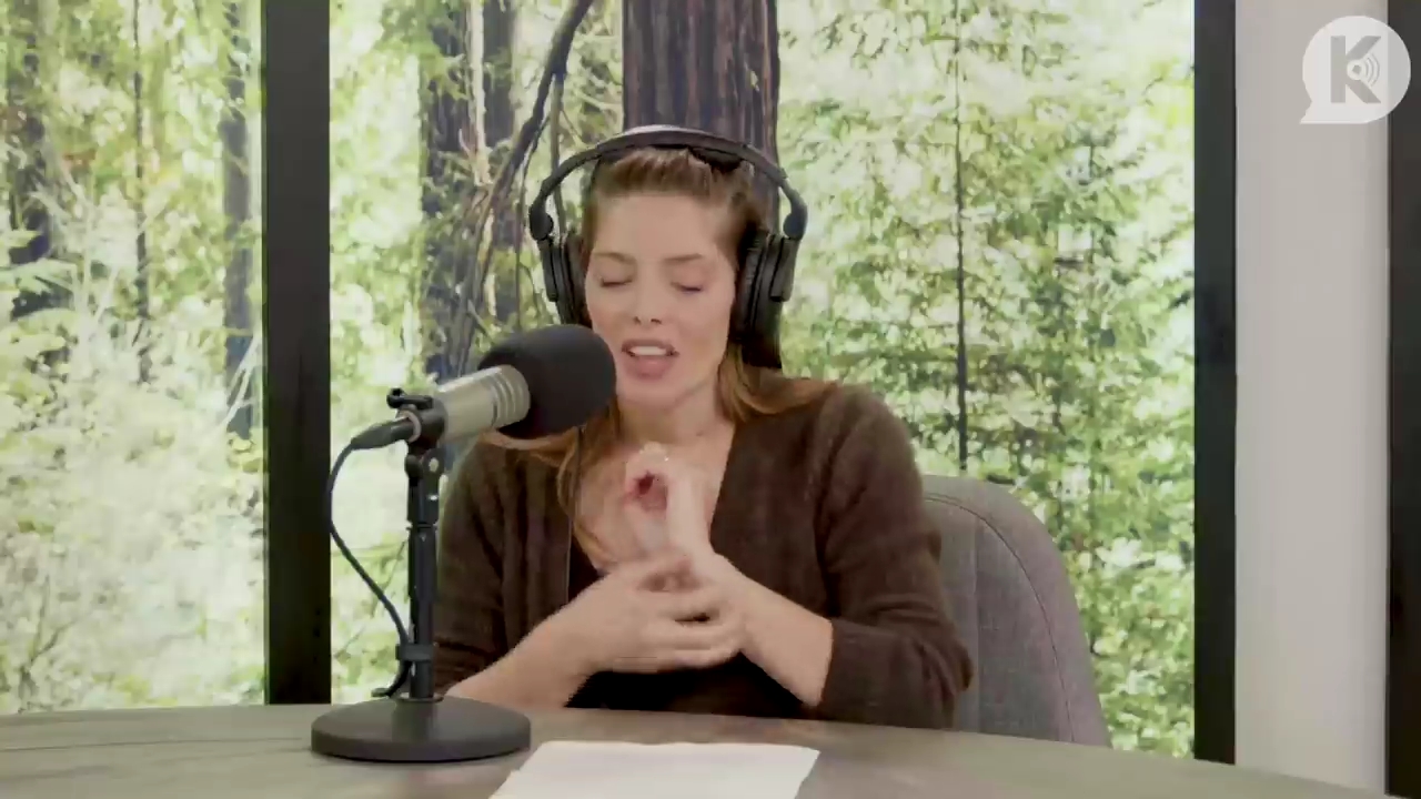 Ashley-Greene-dot-nl_TheTwilightEffect-Aflevering6CatherineHardwicke3089.jpg Ashley-Greene-dot-nl_TheTwilightEffect-Aflevering6CatherineHardwicke3089.jpg