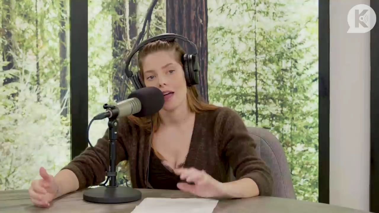 Ashley-Greene-dot-nl_TheTwilightEffect-Aflevering6CatherineHardwicke3100.jpg Ashley-Greene-dot-nl_TheTwilightEffect-Aflevering6CatherineHardwicke3100.jpg