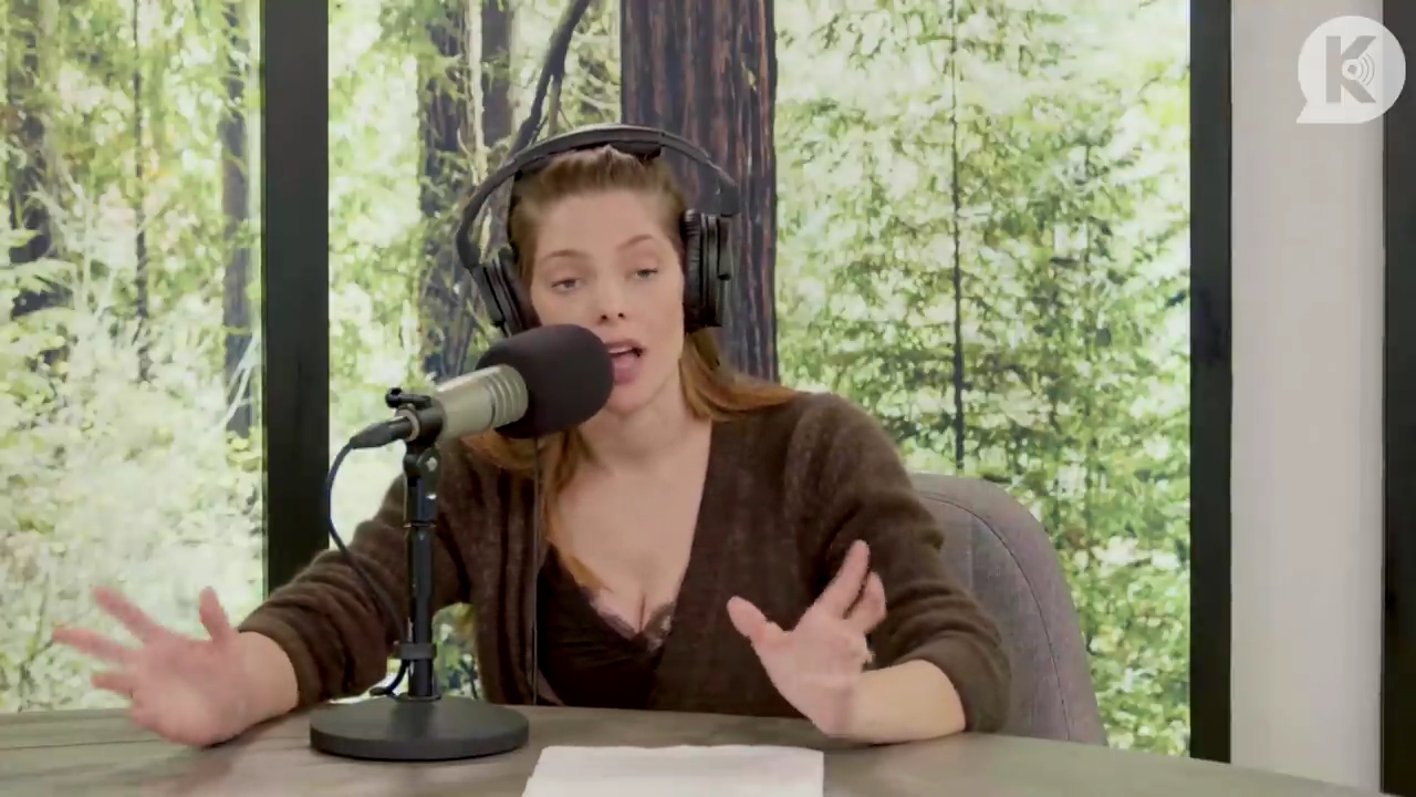 Ashley-Greene-dot-nl_TheTwilightEffect-Aflevering6CatherineHardwicke3105.jpg Ashley-Greene-dot-nl_TheTwilightEffect-Aflevering6CatherineHardwicke3105.jpg